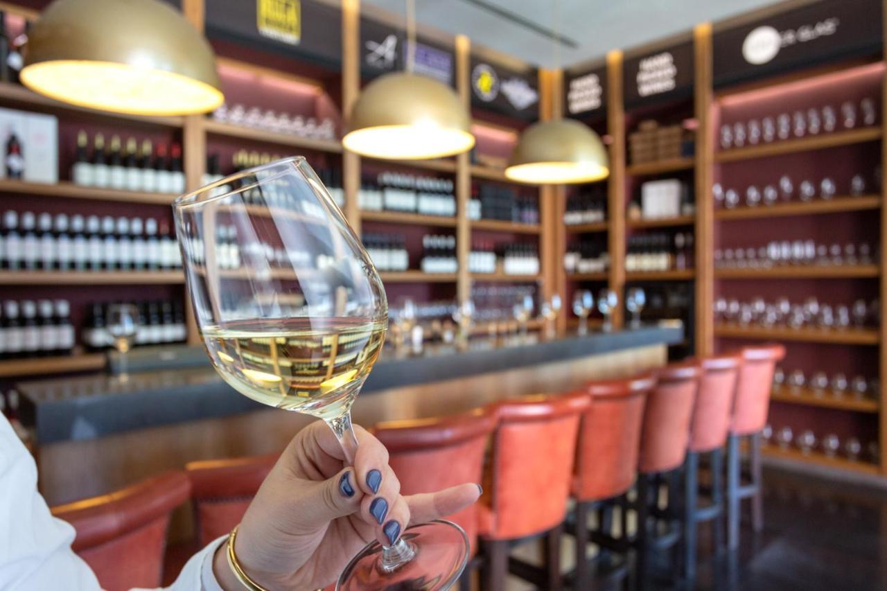 Cramim By Isrotel Exclusive Kiryat Anavim Exterior foto Wine tasting at the Wine Museum